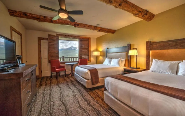 Standard Double room with mountain view