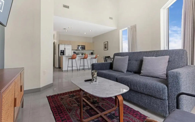 3 Bedrooms Penthouse Apartment