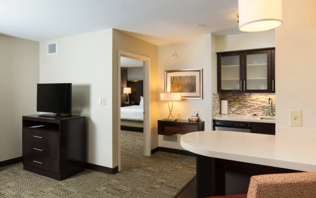 1 Bedroom Double Suite
