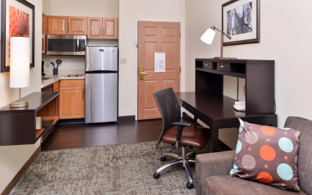 1 Bedroom Suite
