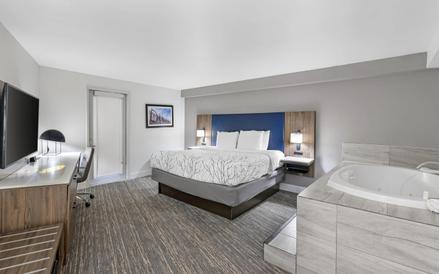 Double Suite