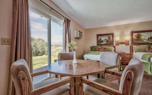Deluxe Quadruple room
