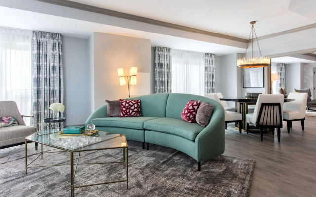 1 Bedroom Presidential Double Suite with bay view