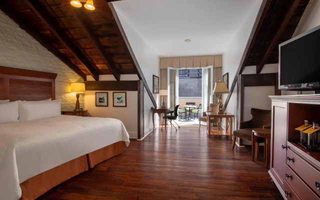 Standard Double room with balcony