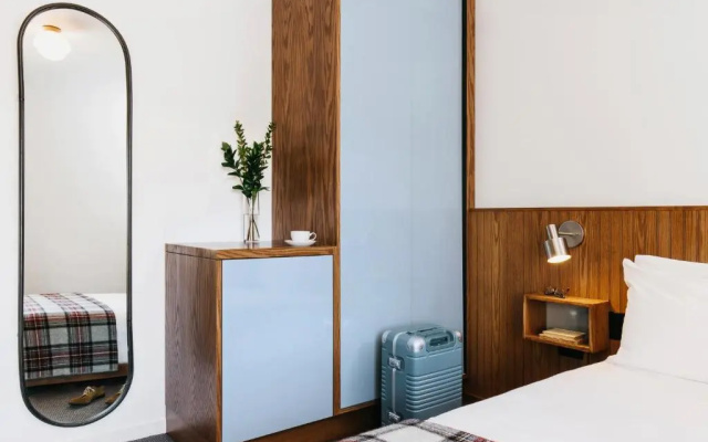 Standard room with garden view