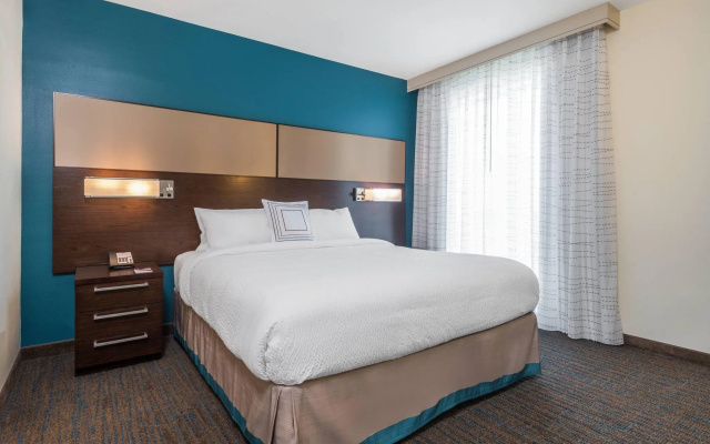 2 Bedrooms Suite