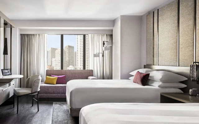 Twin room with city view