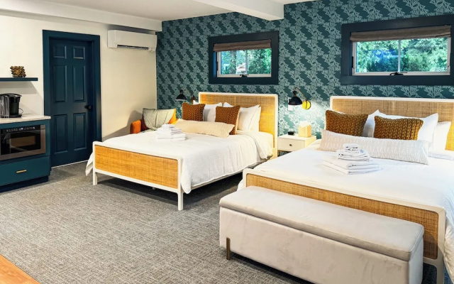 Superior Quadruple room