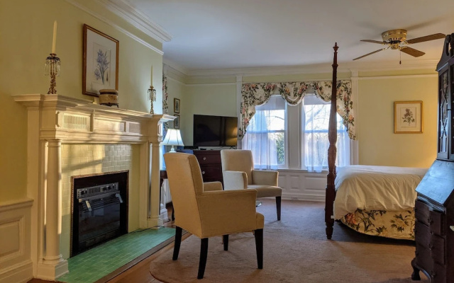 Premium Double Suite with view