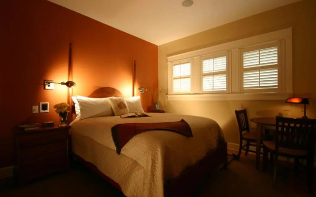 No.105 Skylark Double room