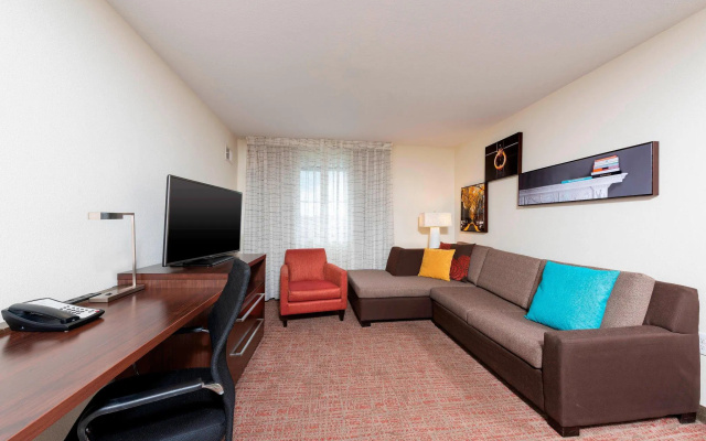 2 Bedrooms Suite