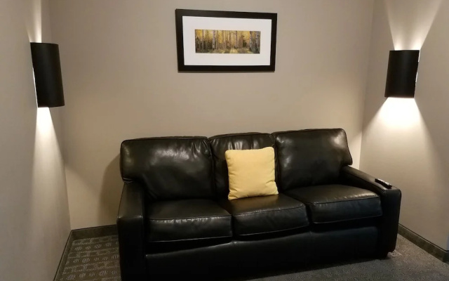 Standard Suite