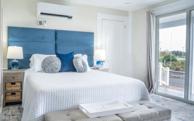 Standard Double room with partial view