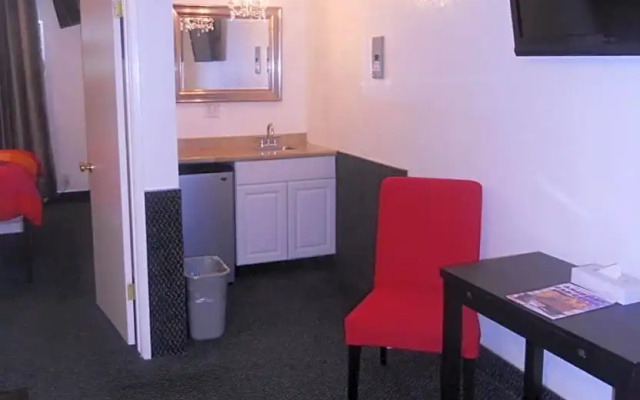 3 Bedrooms Suite