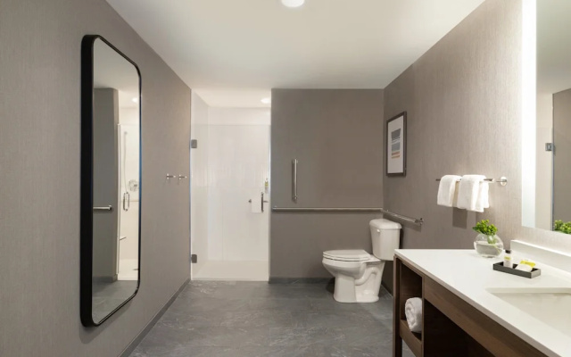 1 Bedroom Suite