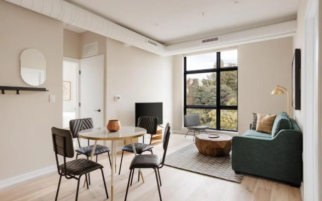 Superior Apartment