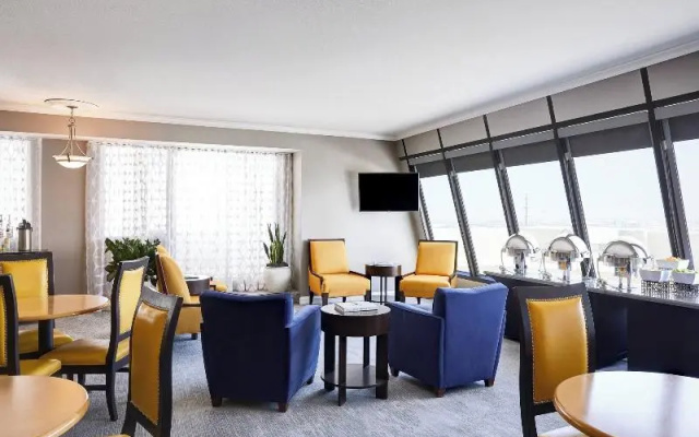 Standard Quadruple room with view