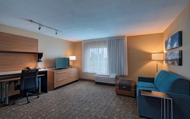 1 Bedroom Suite