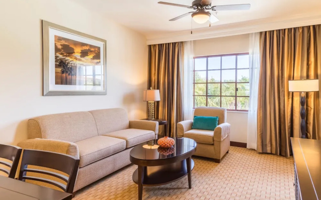 2 Bedrooms Standard Family room