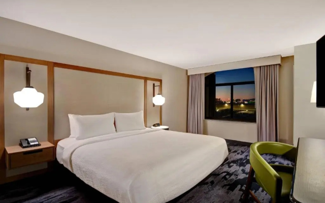 Standard Double room with city view