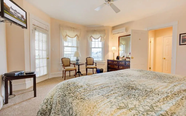 Standard room with balcony