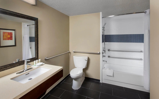 1 Bedroom Standard Quadruple room