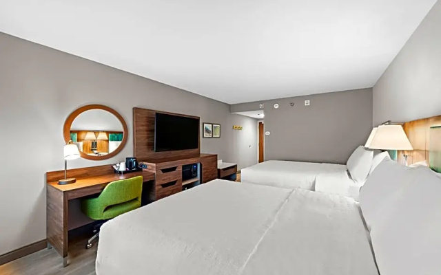 Quadruple Suite