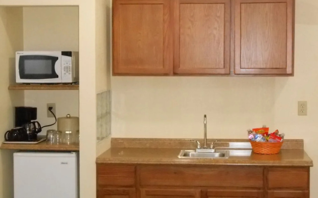 Deluxe Family Suite