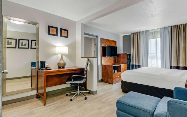 Double Suite