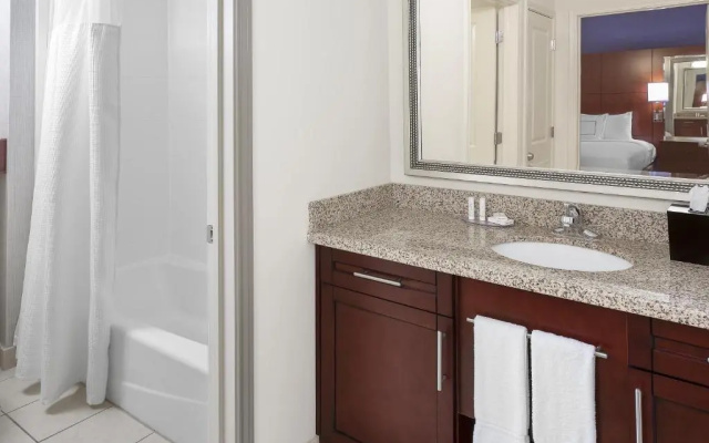 2 Bedrooms Suite