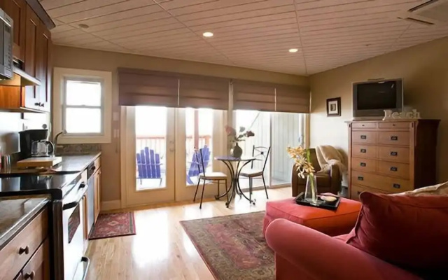 Suite with balcony
