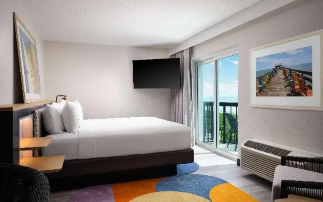 Standard Double room with view