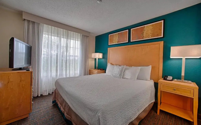 2 Bedrooms Suite