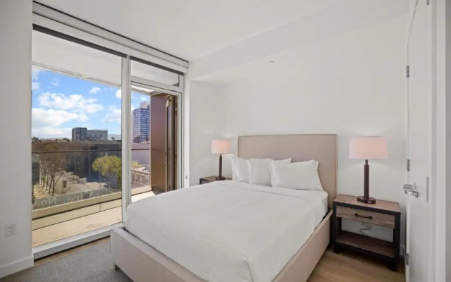2 Bedrooms Suite
