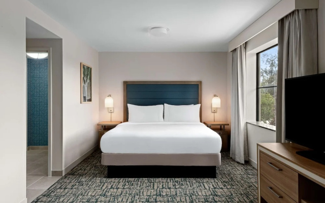 1 Bedroom Suite