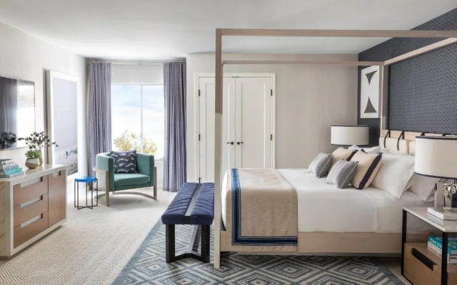 Oceana Suite