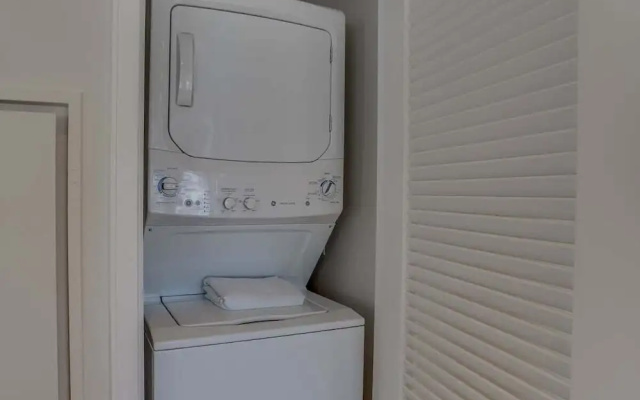 2 Bedrooms Apartment with balcony