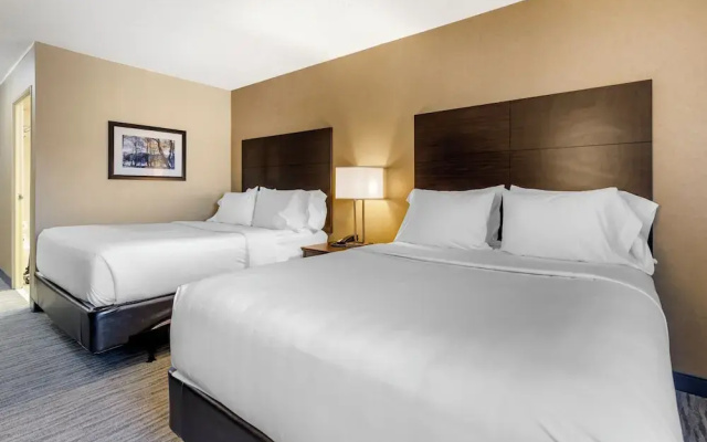 Economy Quadruple room