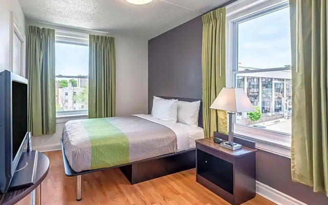 Quadruple Suite