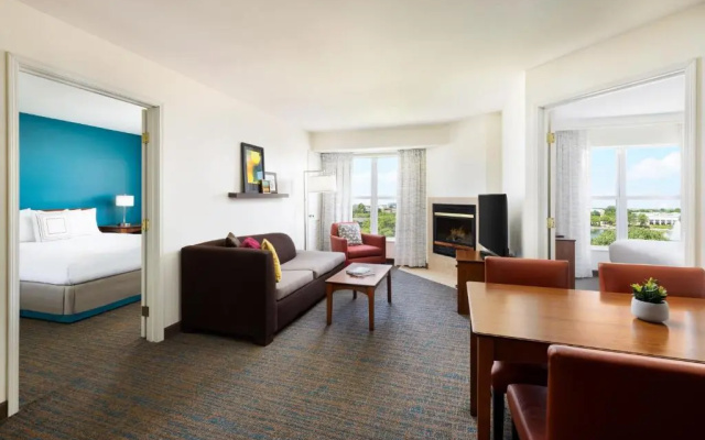 2 Bedrooms Double Suite