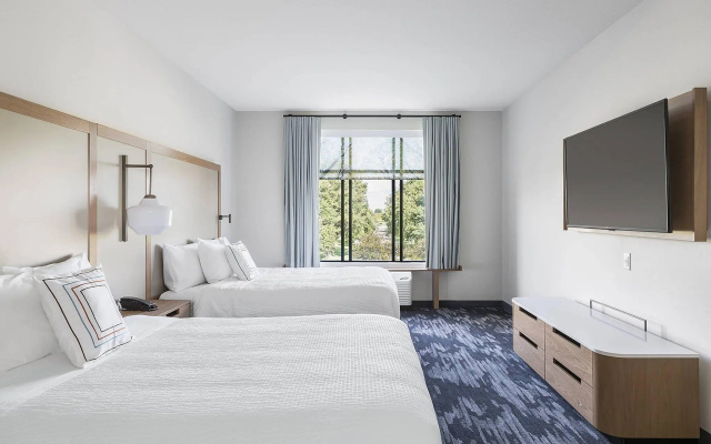 Quadruple Suite with city view