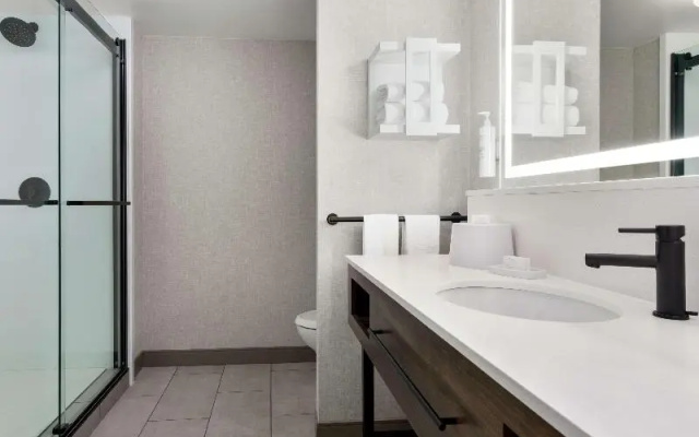Suite with balcony