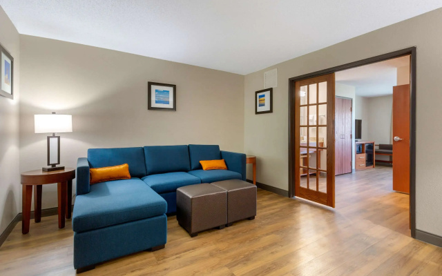 Double Suite
