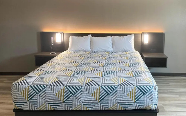 Standard Suite
