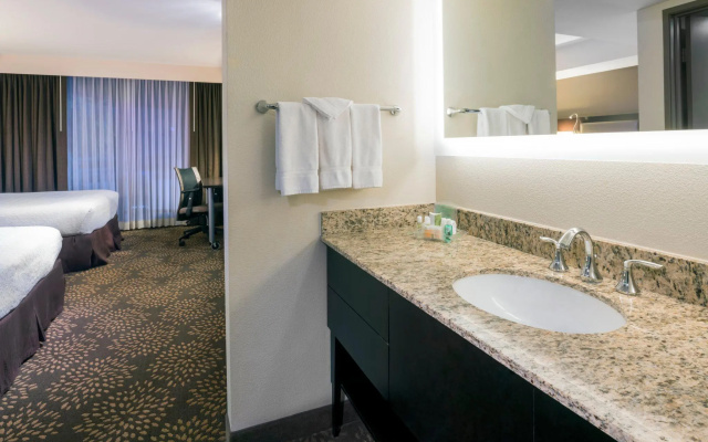 Double Suite