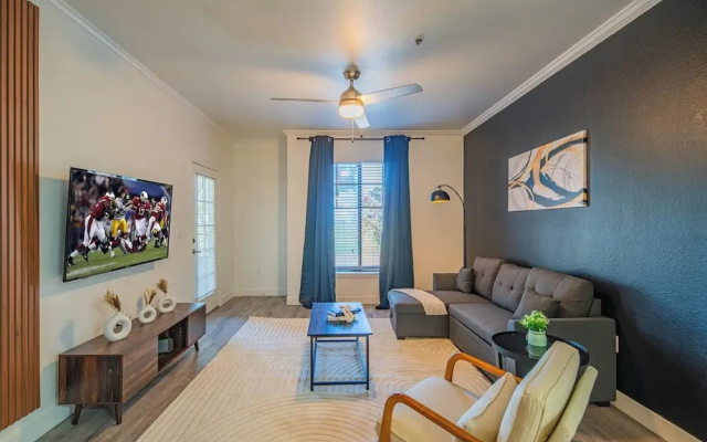 Executive Apartment