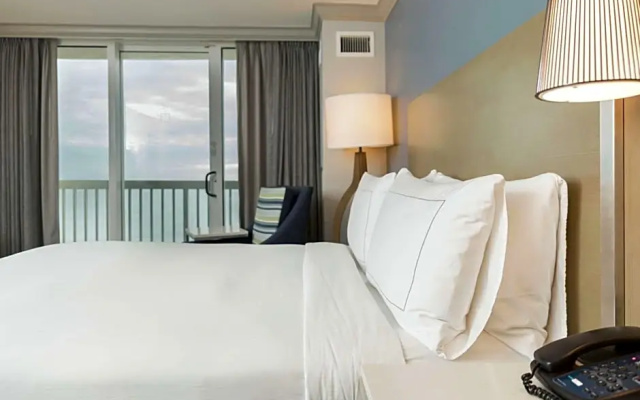 Standard Quadruple room oceanfront