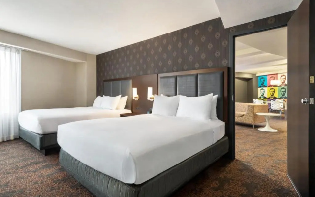 Quadruple Suite