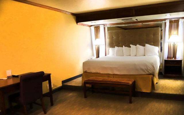 Double Suite