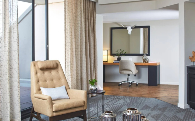 Presidential Double Suite with balcony